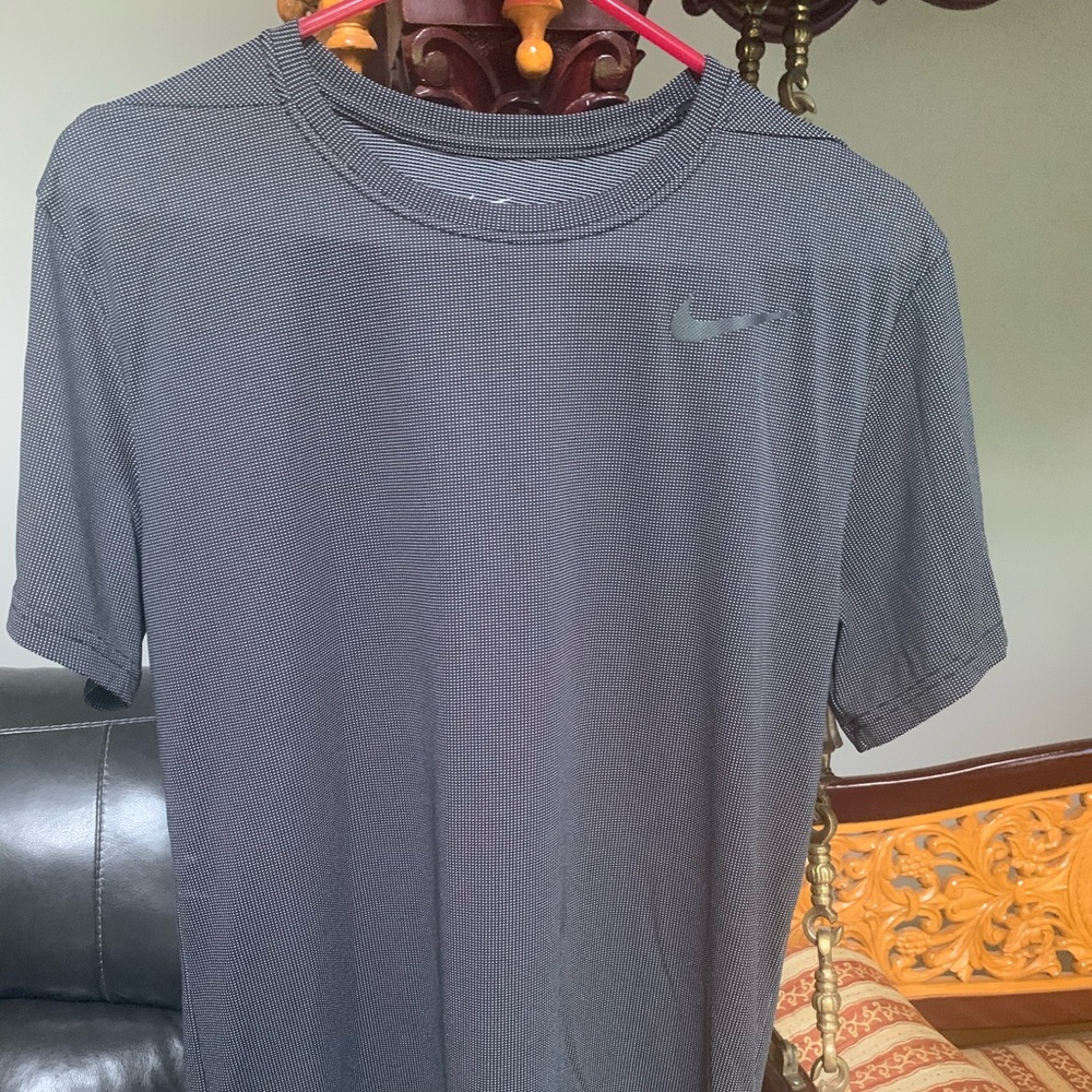 Nike Men’s Dri-Fit Workout/Running T-Shirt